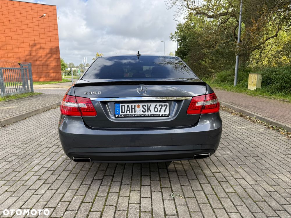Mercedes-Benz Klasa E - 6