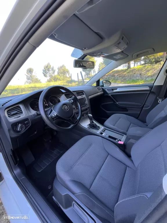 VW Golf 1.6 TDI BlueMotion DSG Comfortline - 11