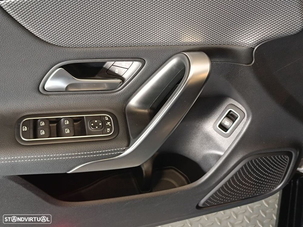 Mercedes-Benz CLA 180 d Shooting Brake Business Solutions Aut. - 14