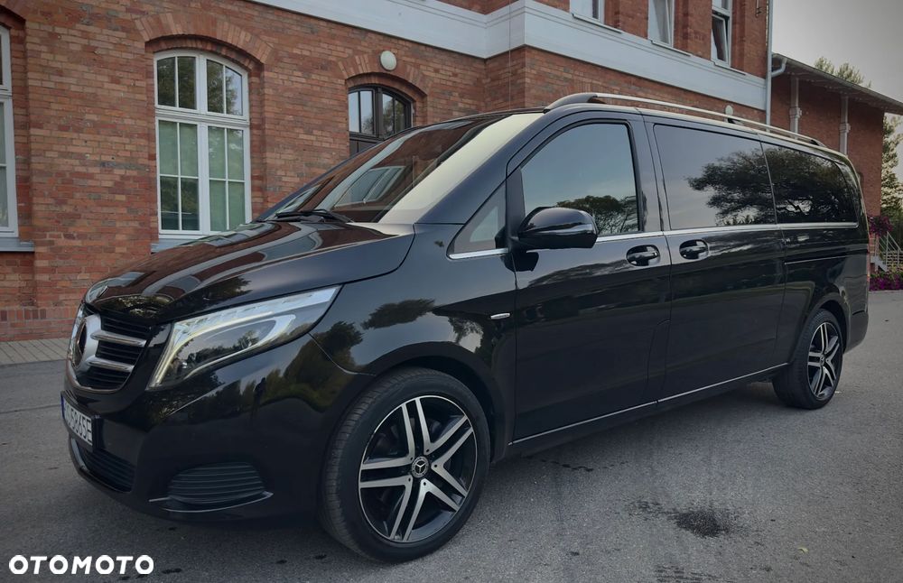 Mercedes-Benz Klasa V - 7