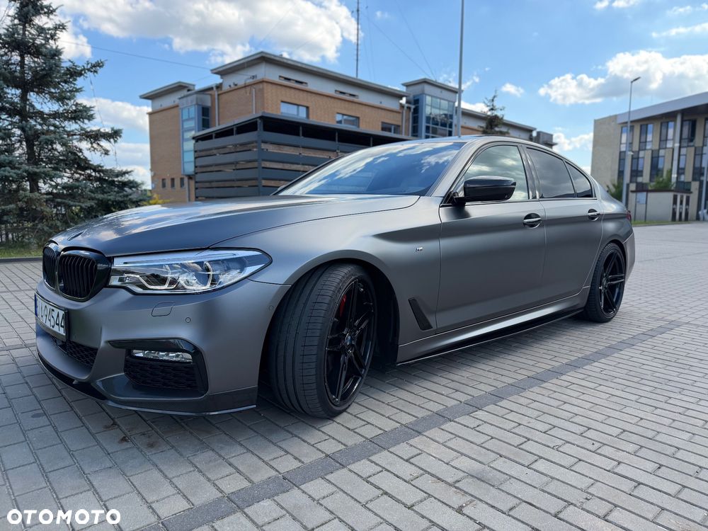 BMW Seria 5 530d xDrive Sport Line sport - 5