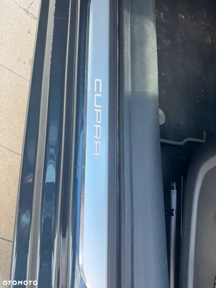 Cupra Leon 2.0 TDI DSG - 25