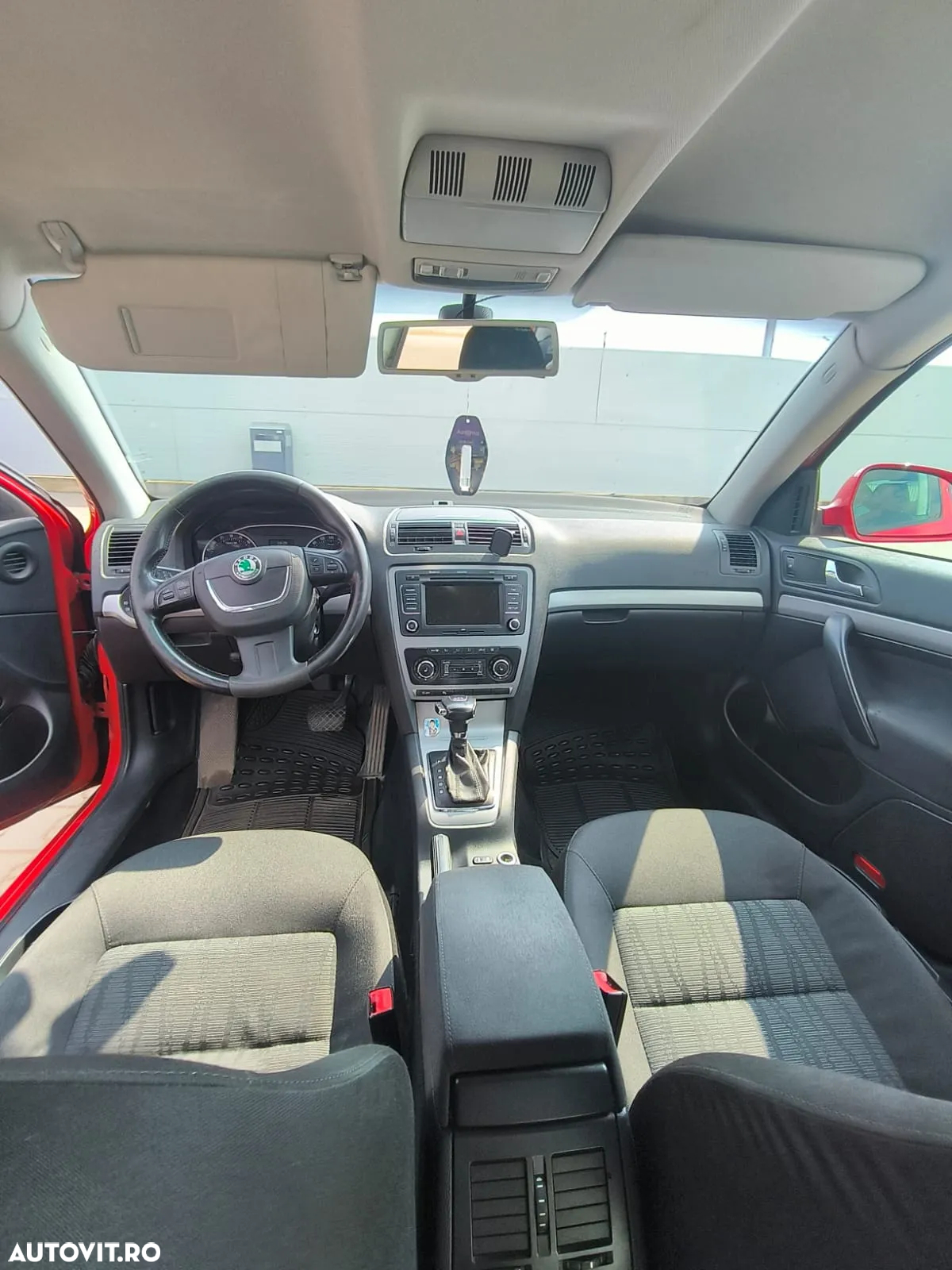 Skoda Octavia 1.6 TDI Classic DSG - 11