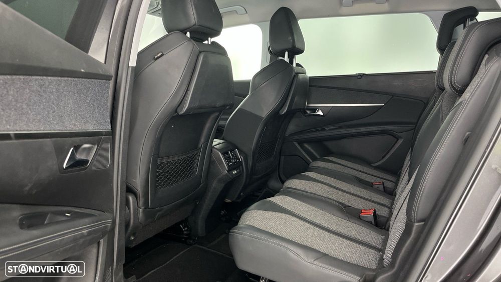 Peugeot 5008 1.2 PureTech Allure EAT8 - 13