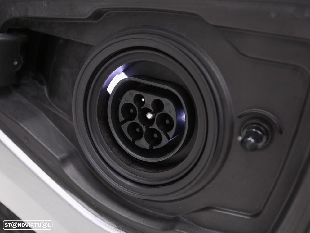 BMW 225xe Active Tourer e xDrive - 29