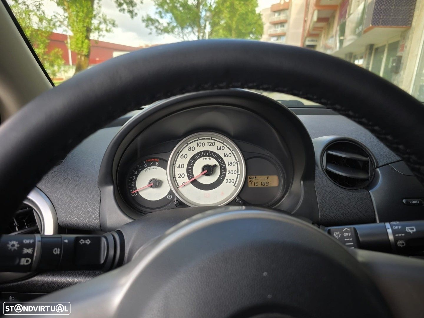 Mazda 2 1.3 MZR Comfort - 22