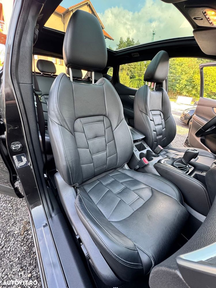 Nissan Qashqai 1.6 DCI Xtronic TEKNA+ - 32