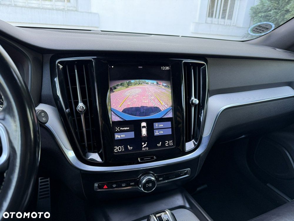 Volvo V60 T4 Geartronic R-Design - 16