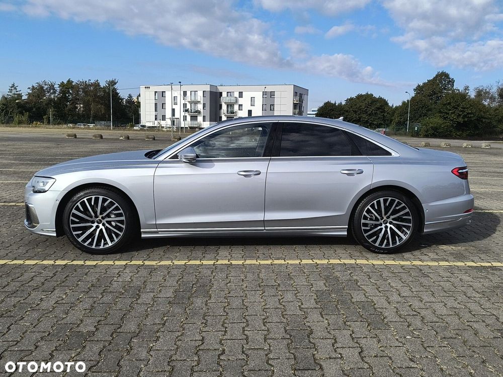 Audi A8 - 13