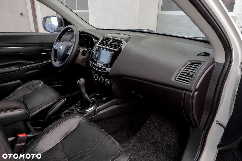 Mitsubishi ASX 1.6 2WD Top - 31