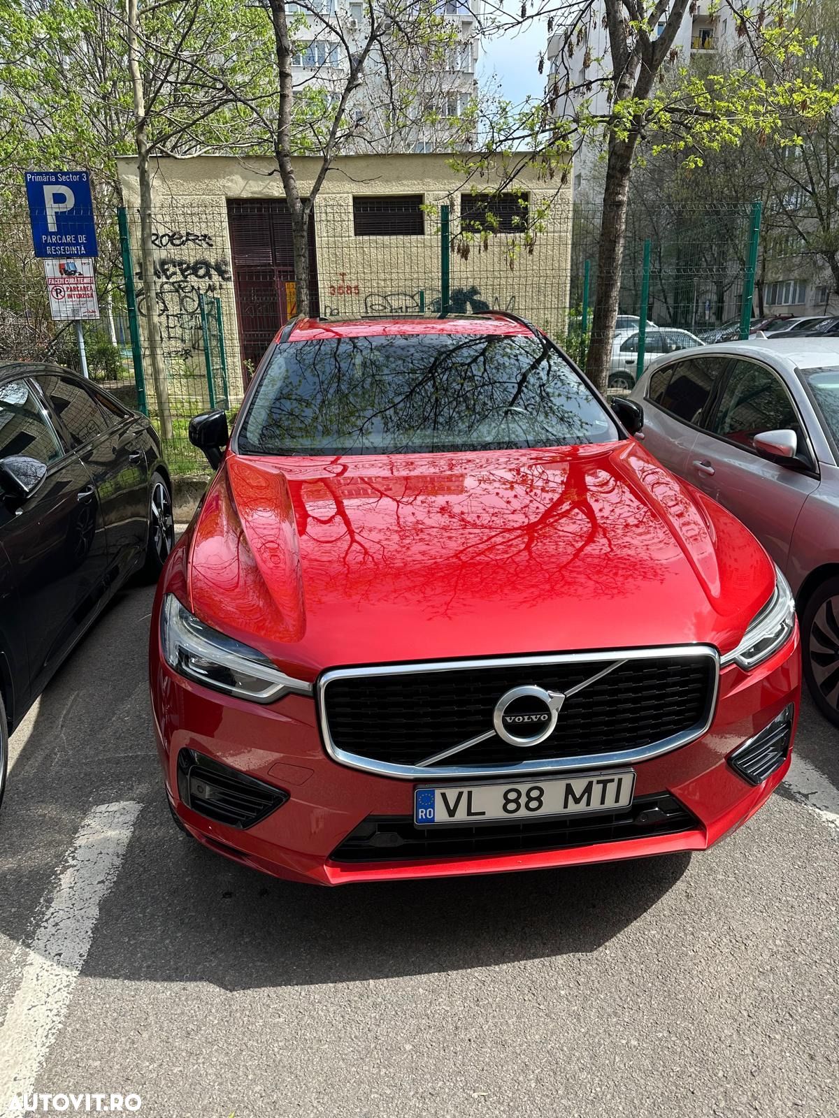 Volvo XC 60 Recharge T8 Twin Engine eAWD R-Design - 1