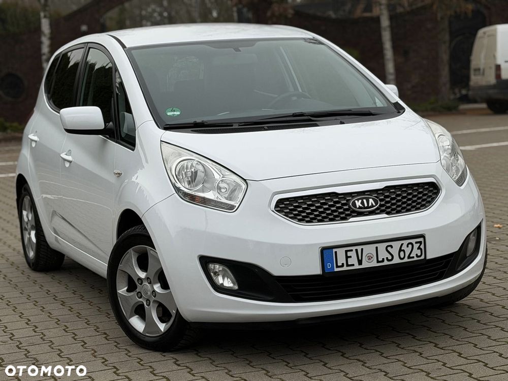 Kia Venga - 10
