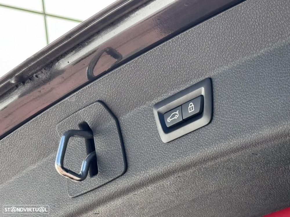 BMW 216 Gran Tourer d 7L Line Sport Auto - 38