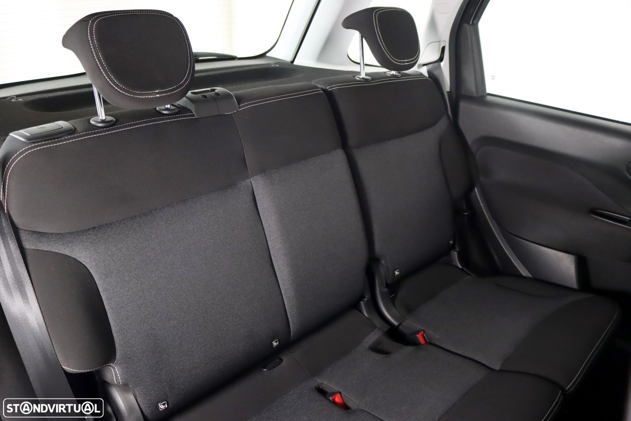 Fiat 500L 1.3 MJ Urban - 28
