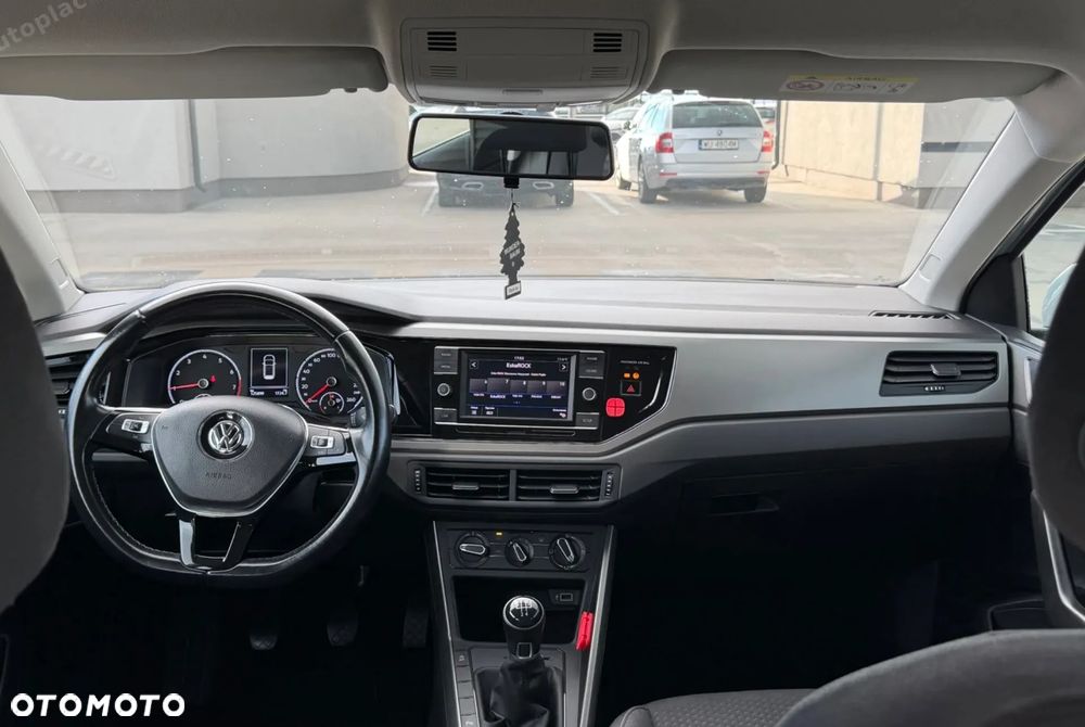 Volkswagen Polo - 7