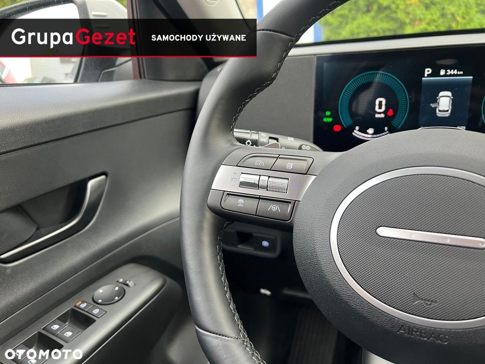 Hyundai Kona - 12