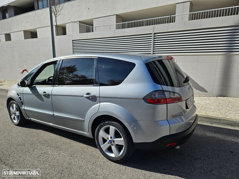 Ford S-Max 1.8 TDCi Titanium 7L - 4