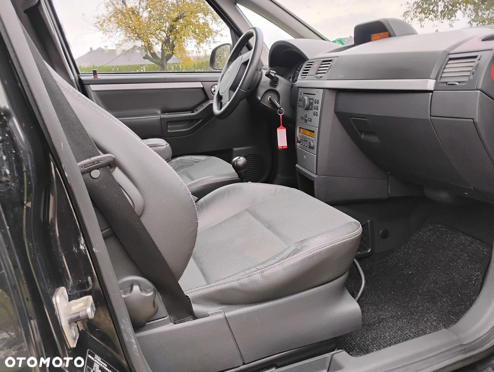 Opel Meriva 1.6 16V Cosmo - 10
