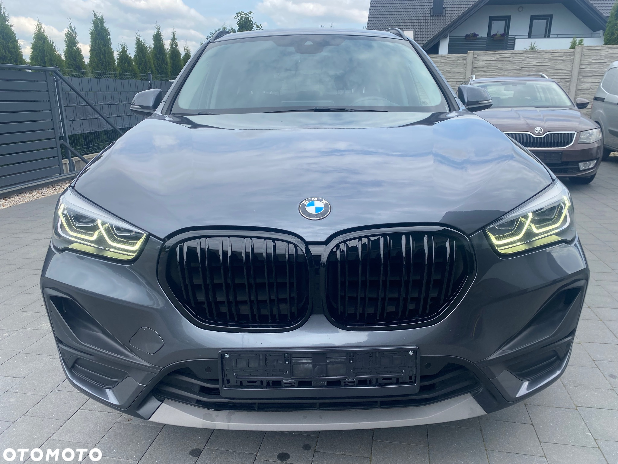 BMW X1 xDrive25e Business Edition - 3