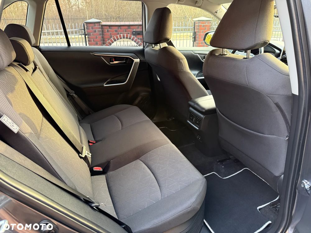 Toyota RAV4 2.5 Hybrid Comfort 4x2 - 23
