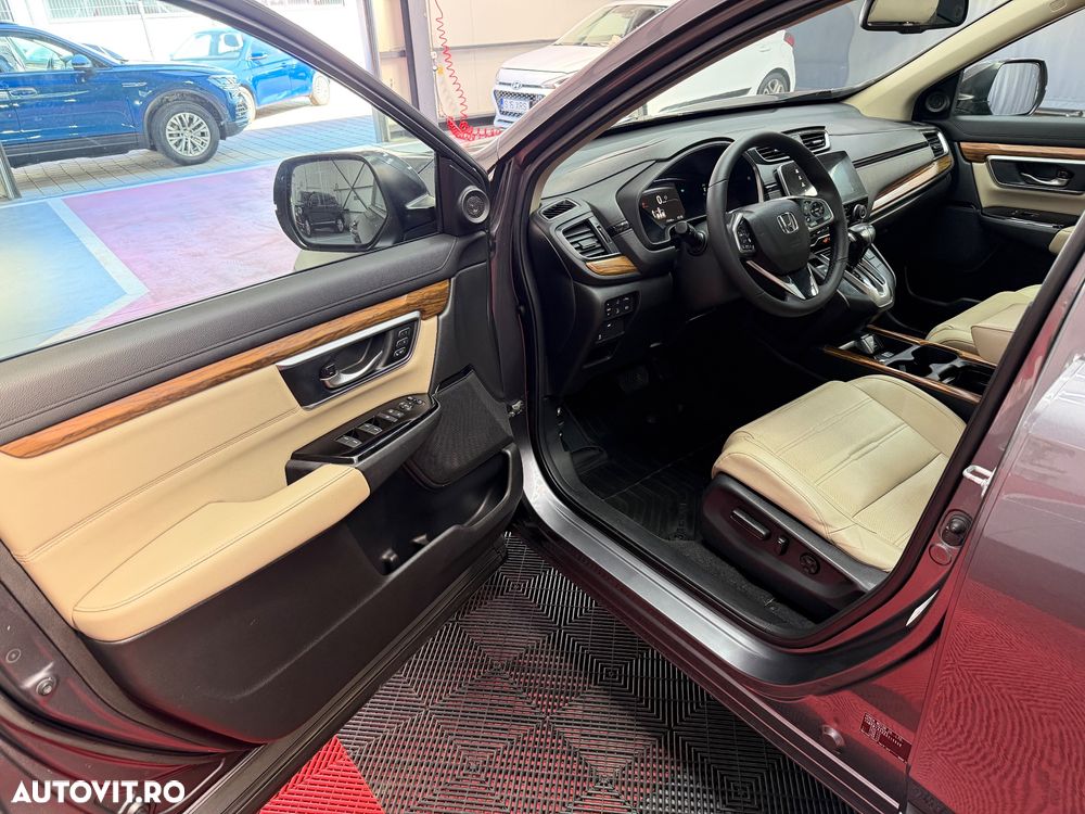 Honda CR-V 1.5 VTEC Turbo 4WD CVT Executive - 10