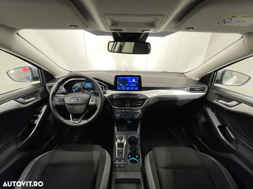 Ford Focus 1.0 EcoBoost Trend Edition - 8