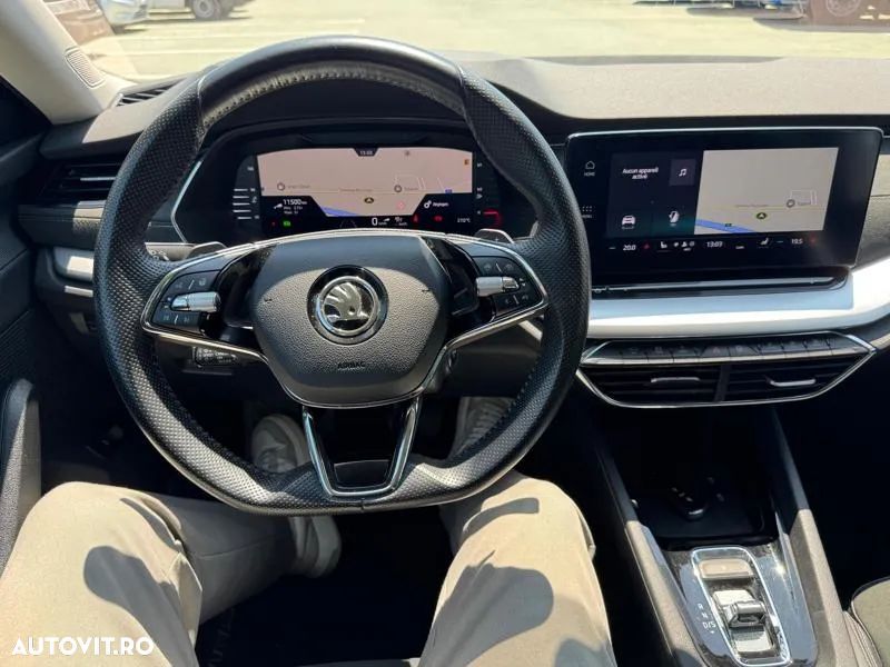 Skoda Octavia 2.0 TDI DSG Style - 11