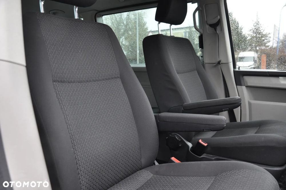 Volkswagen Caravelle 2.0 TDI L1 Highline DSG - 16