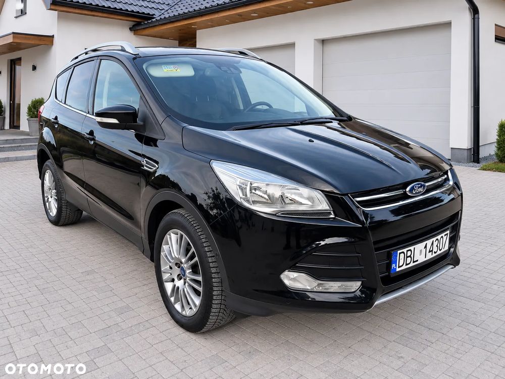 Ford Kuga 2.0 TDCi 2x4 Titanium - 3