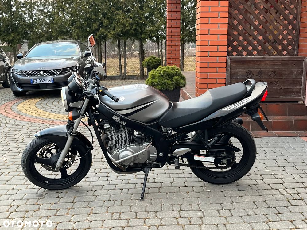 Suzuki GS - 1