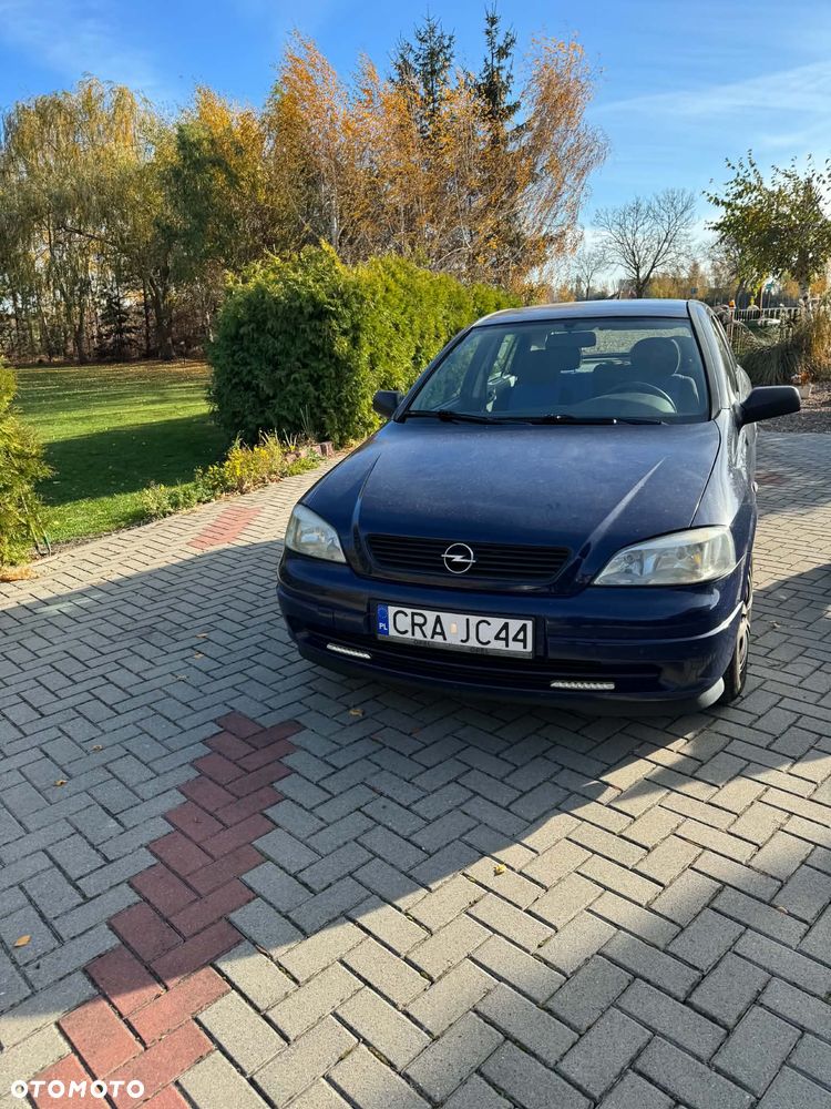 Opel Astra - 1