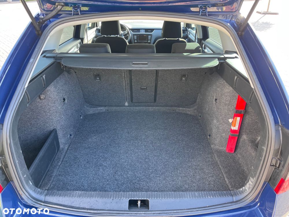 Skoda Octavia 1.6 TDI Ambition - 7