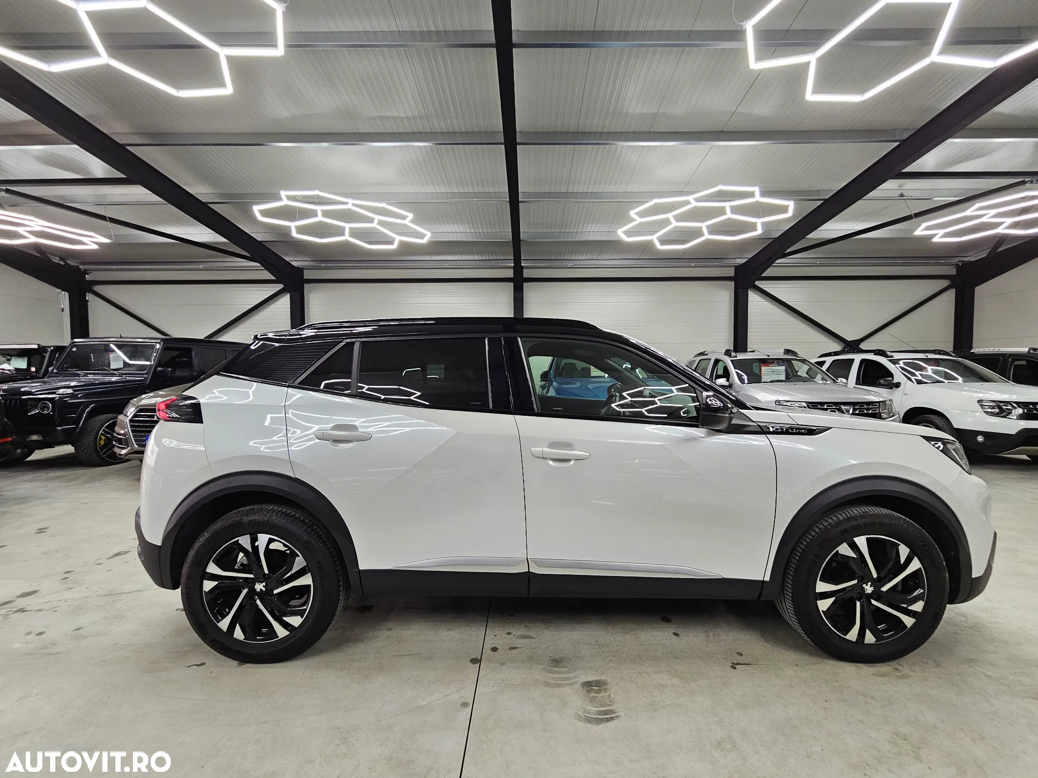 Peugeot 2008 1.5 BlueHDI STT EAT8 GT Line - 6