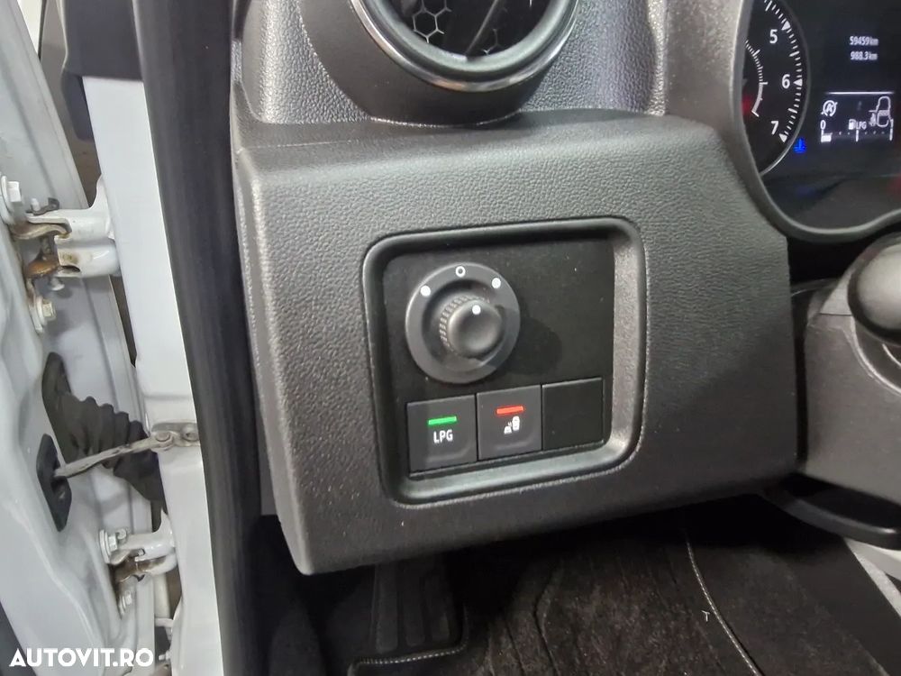 Dacia Duster ECO-G 100 Prestige - 9