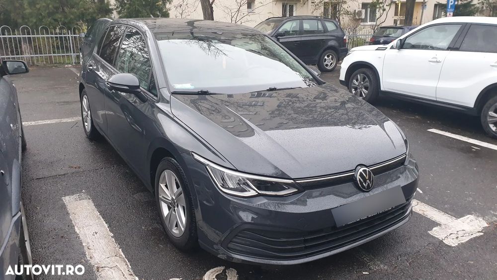 Volkswagen Golf 1.5 eTSI ACT DSG MHEV Life - 1