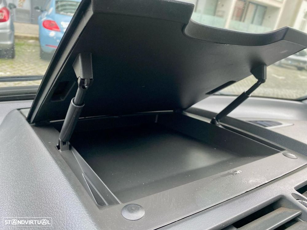 Mercedes-Benz Vito 122 CDI Longa Aut. SHUTTLE - 28