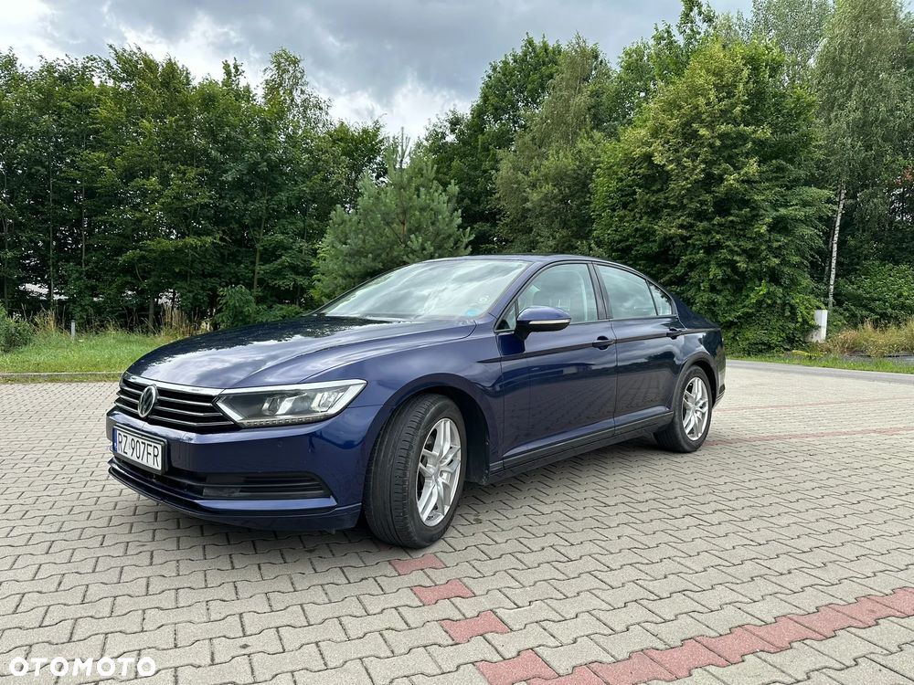 Volkswagen Passat 1.4 TSI BMT City - 11