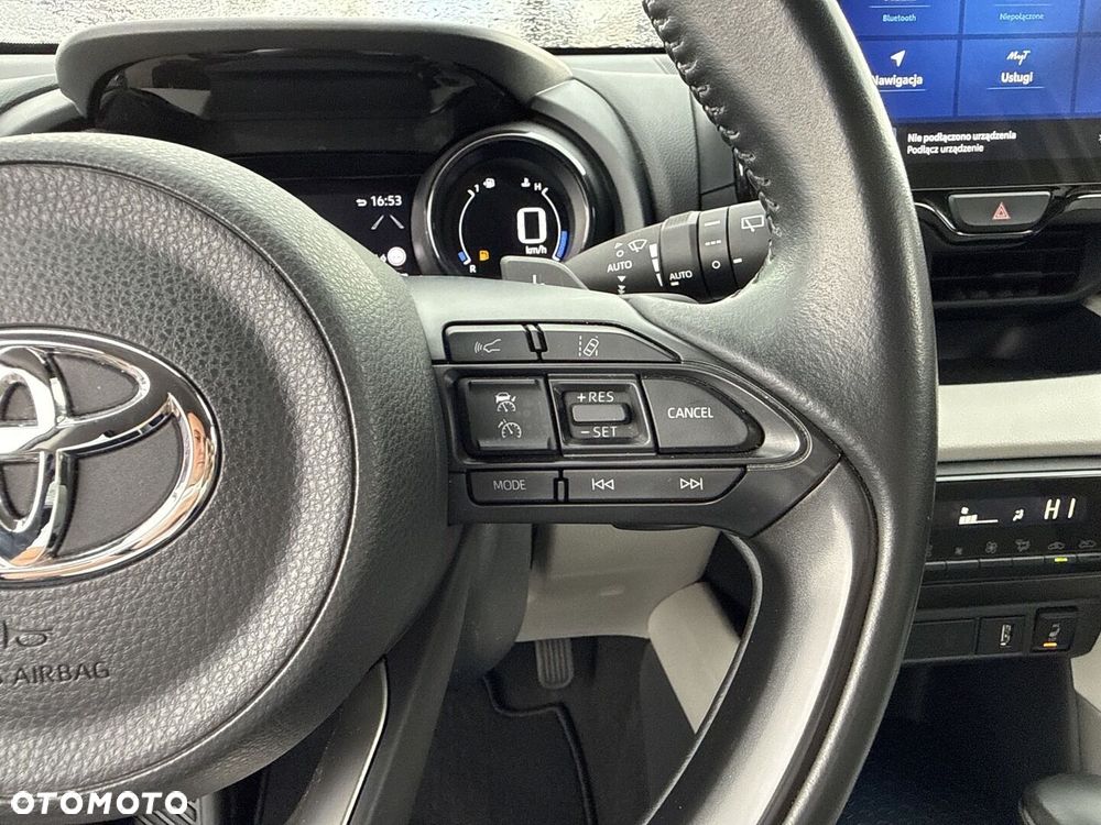Toyota Yaris 1.5 Executive CVT - 19