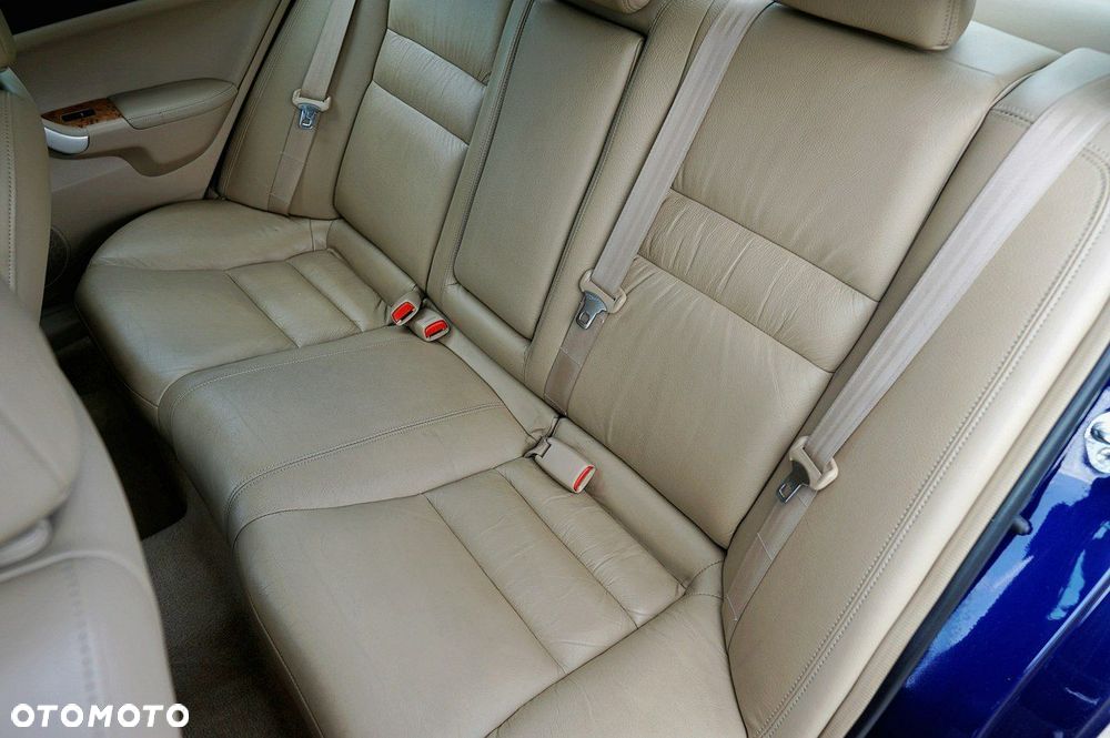 Honda Accord - 17