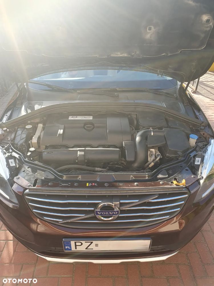 Volvo XC 60 3.2 AWD Summum - 16