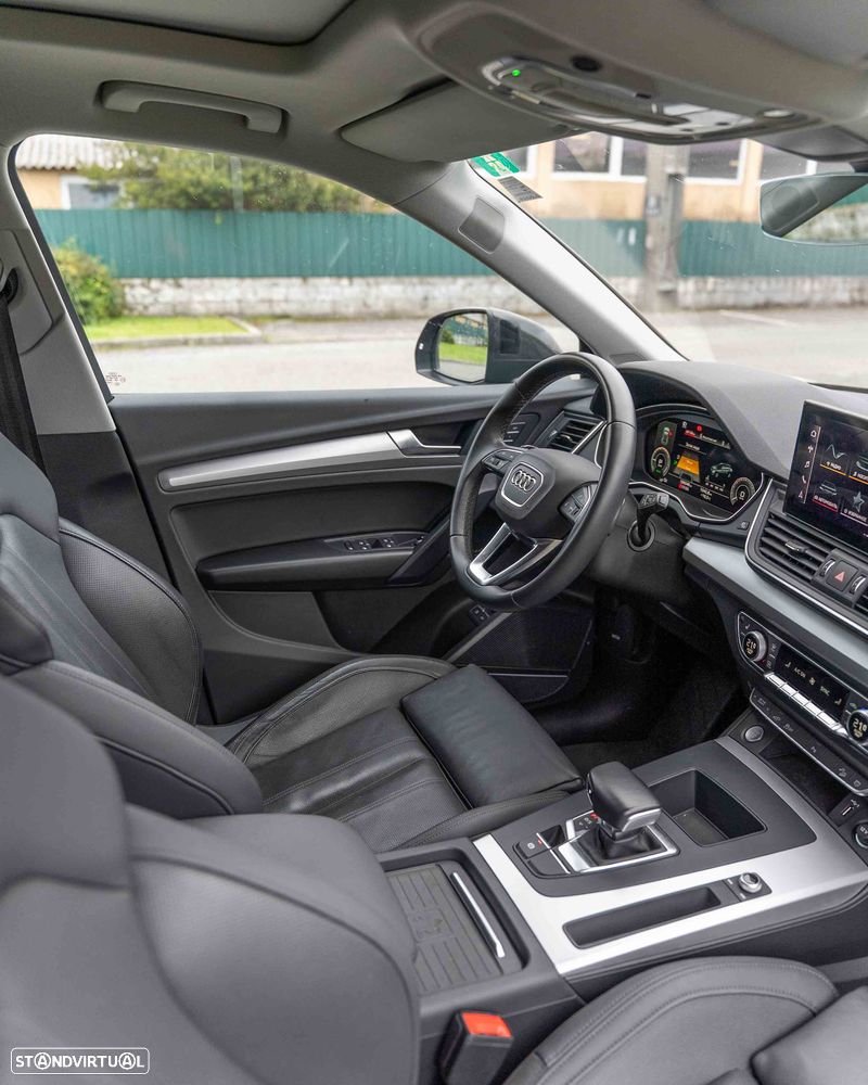 Audi Q5 2.0 TFSI Hybrid quattro S-line Tiptronic - 38