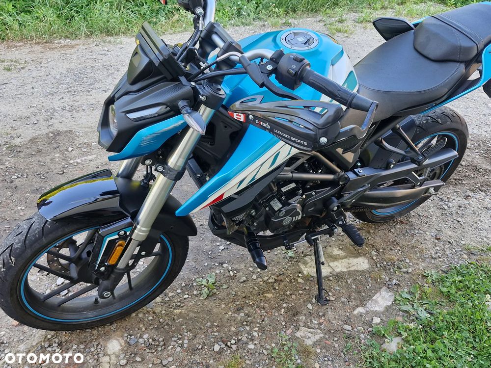VOGE R125 - 5