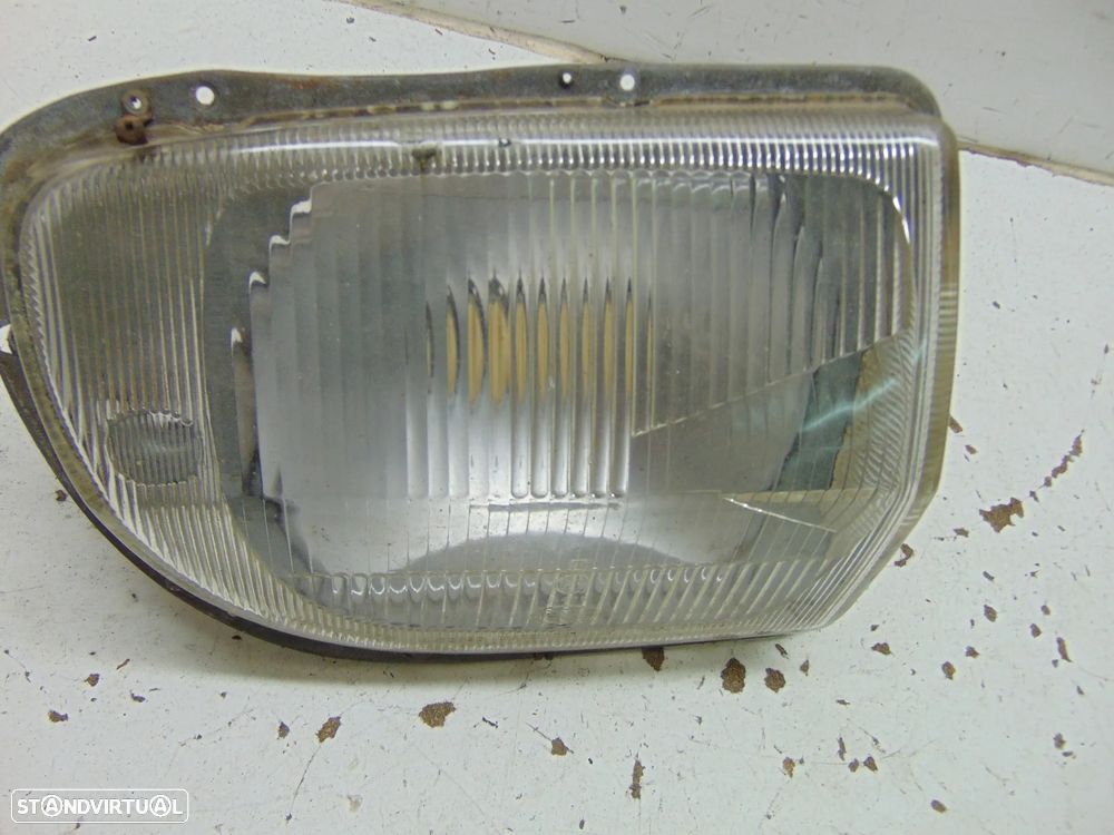 Ford Taunus 17M farol - 3