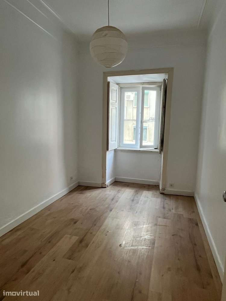 Apartamento T3+1 na Penha de França (Lisboa) - Grande imagem: 2/17