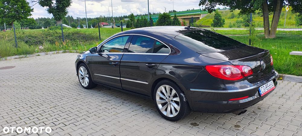 Volkswagen Passat CC 2.0 TSI DSG - 1