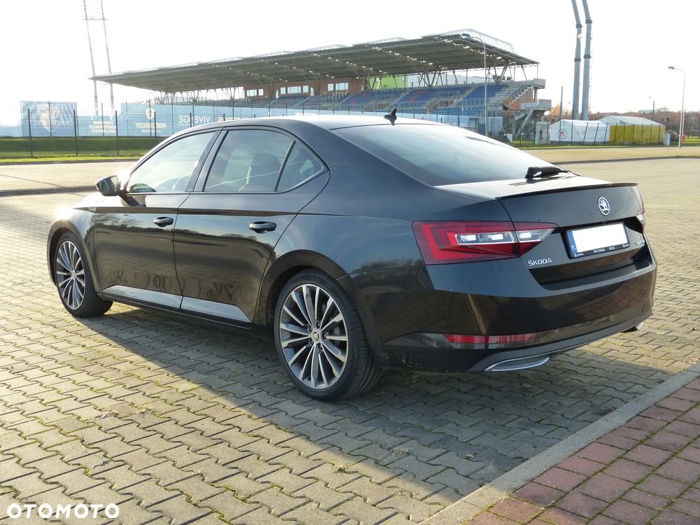 Skoda Superb 1.8 TSI Sportline - 5