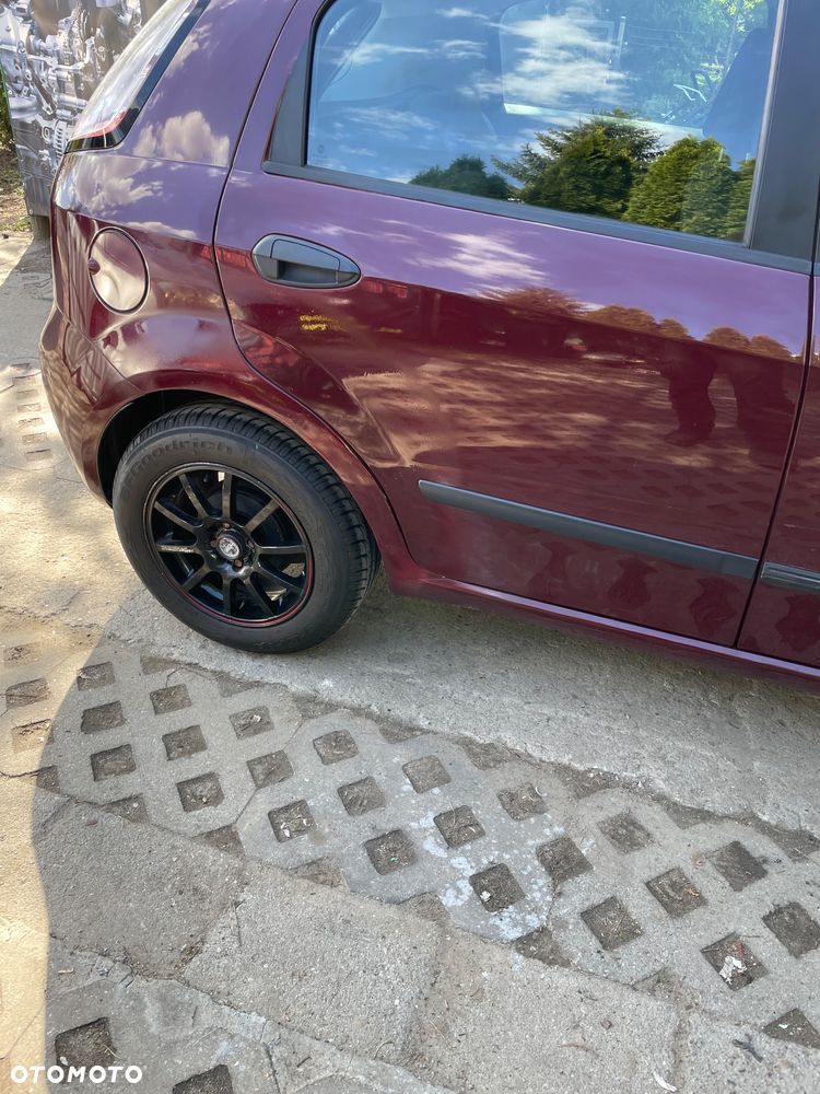 Fiat Punto 1.2 Young - 12