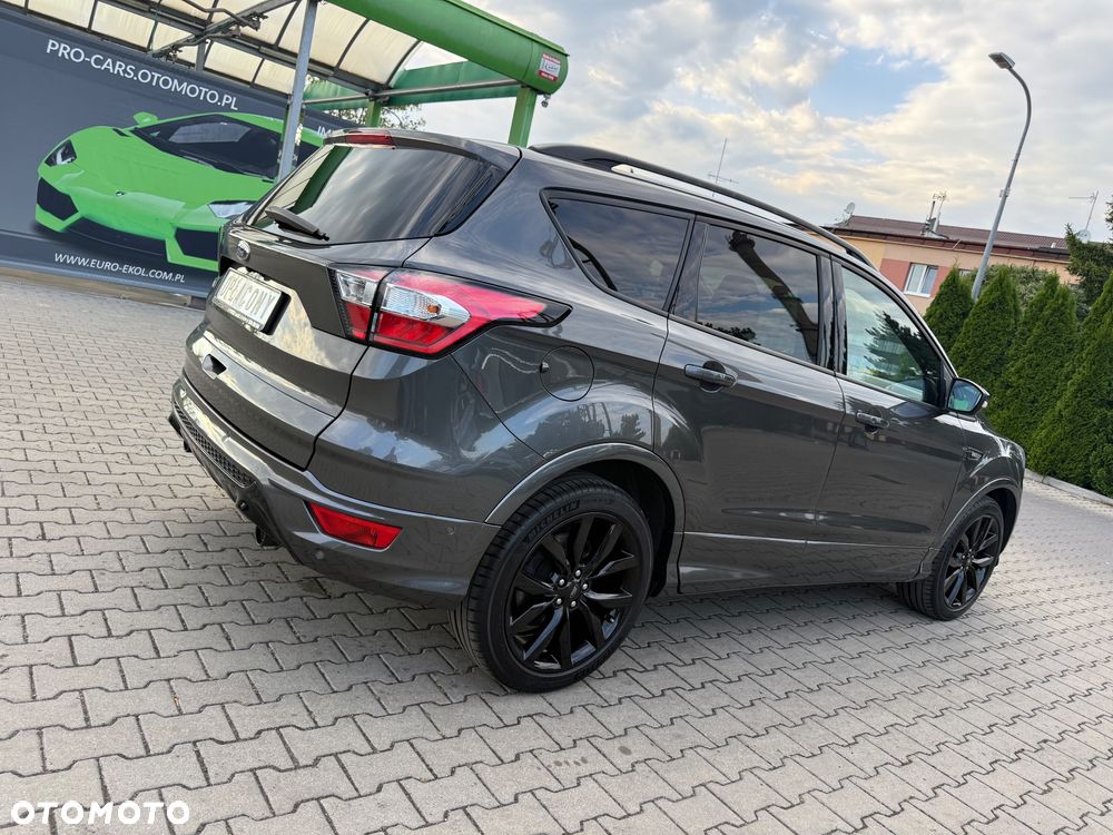 Ford Kuga 2.0 EcoBlue ST-LINE - 37