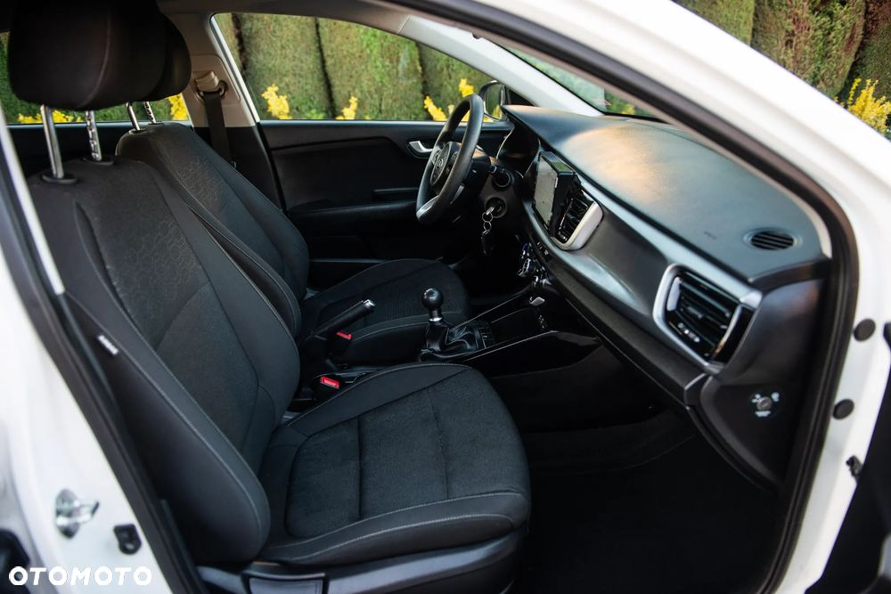 Kia Rio 1.2 Edition 7 - 37