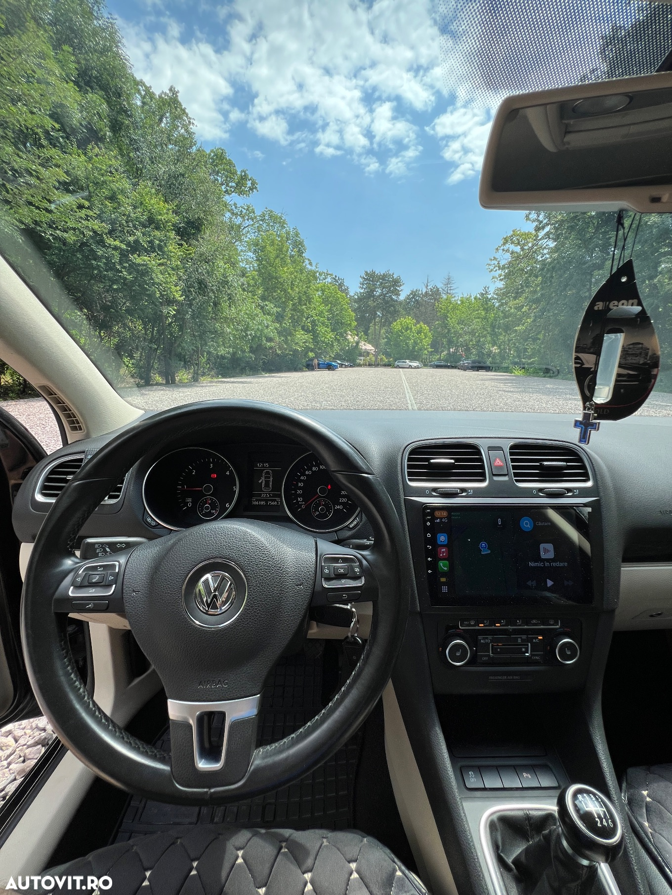 Volkswagen Golf 2.0 TDI Highline - 7